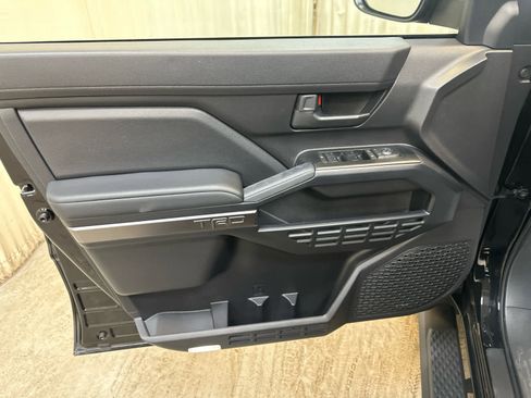 Used 2025 Toyota 4Runner TRD Sport image 26