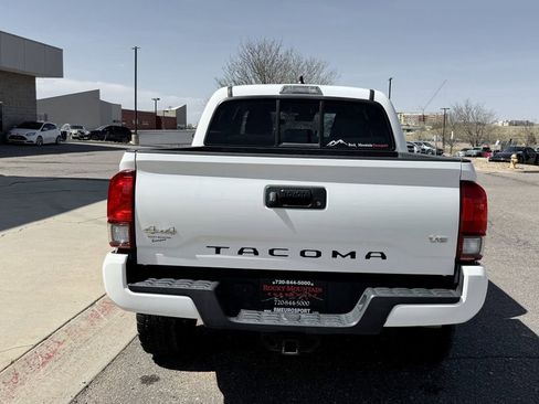 Used 2023 Toyota Tacoma SR AWD/4WD image 7