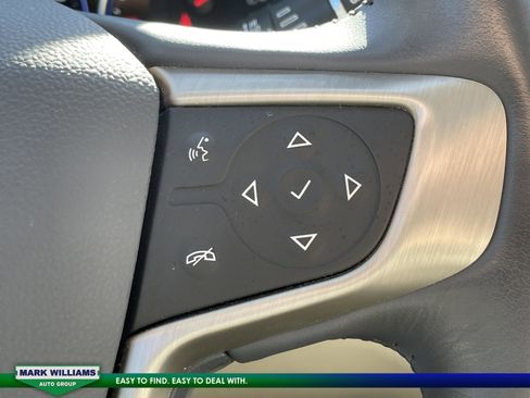 Used 2022 GMC Acadia Denali w/ Denali Ultimate Package image 18