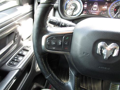 Used 2019 RAM 1500 Limited AWD/4WD image 13