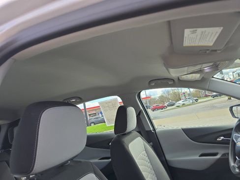 Used 2020 Chevrolet Equinox LS image 45