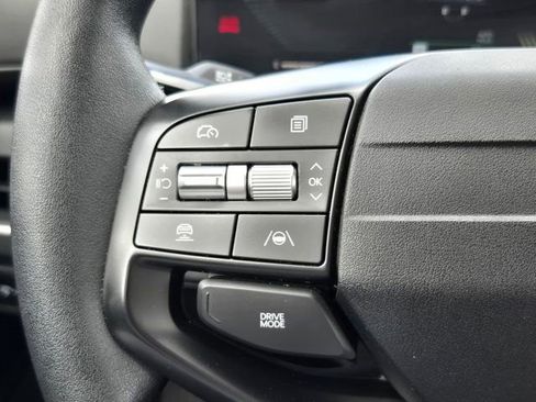 Used 2025 Kia K4 LXS image 21