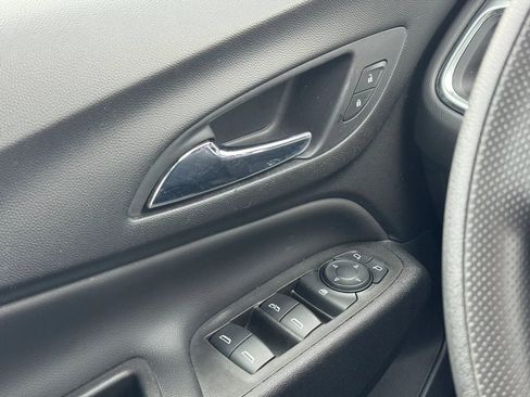 Used 2020 Chevrolet Equinox LT AWD/4WD image 29