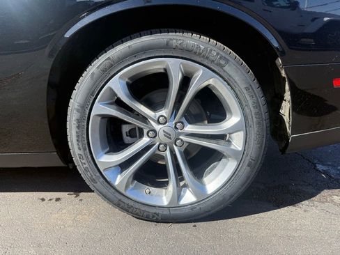 Used 2022 Dodge Challenger R/T RWD image 33