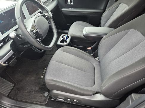 Used 2024 Hyundai Ioniq 5 SEL RWD image 12