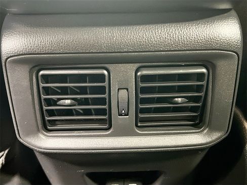 Used 2019 Toyota RAV4 XLE image 24