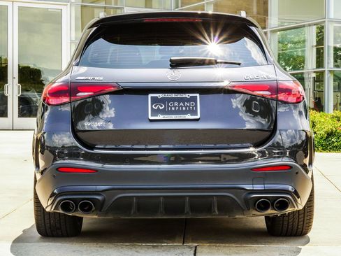 Used 2024 Mercedes-Benz GLC 43 AMG 4MATIC image 11