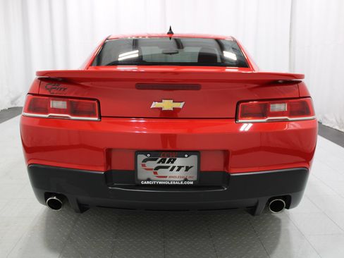 Used 2015 Chevrolet Camaro LS RWD image 7