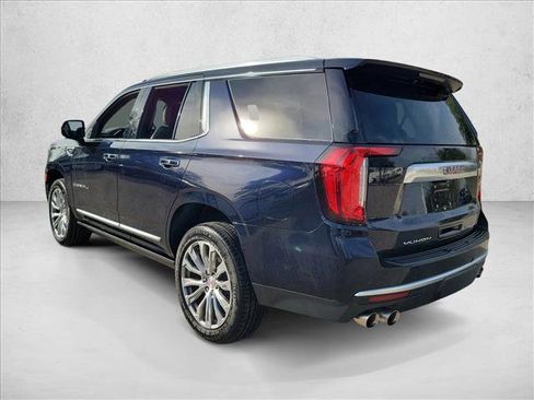 Used 2021 GMC Yukon Denali w/ Denali Premium Package image 7