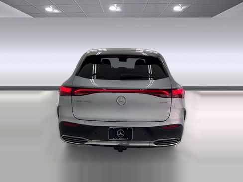 New 2026 Mercedes-Benz EQE 320 4MATIC SUV image 9