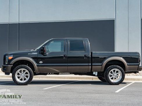 Used 2015 Ford F250 King Ranch w/ FX4 Off-Road Package image 4