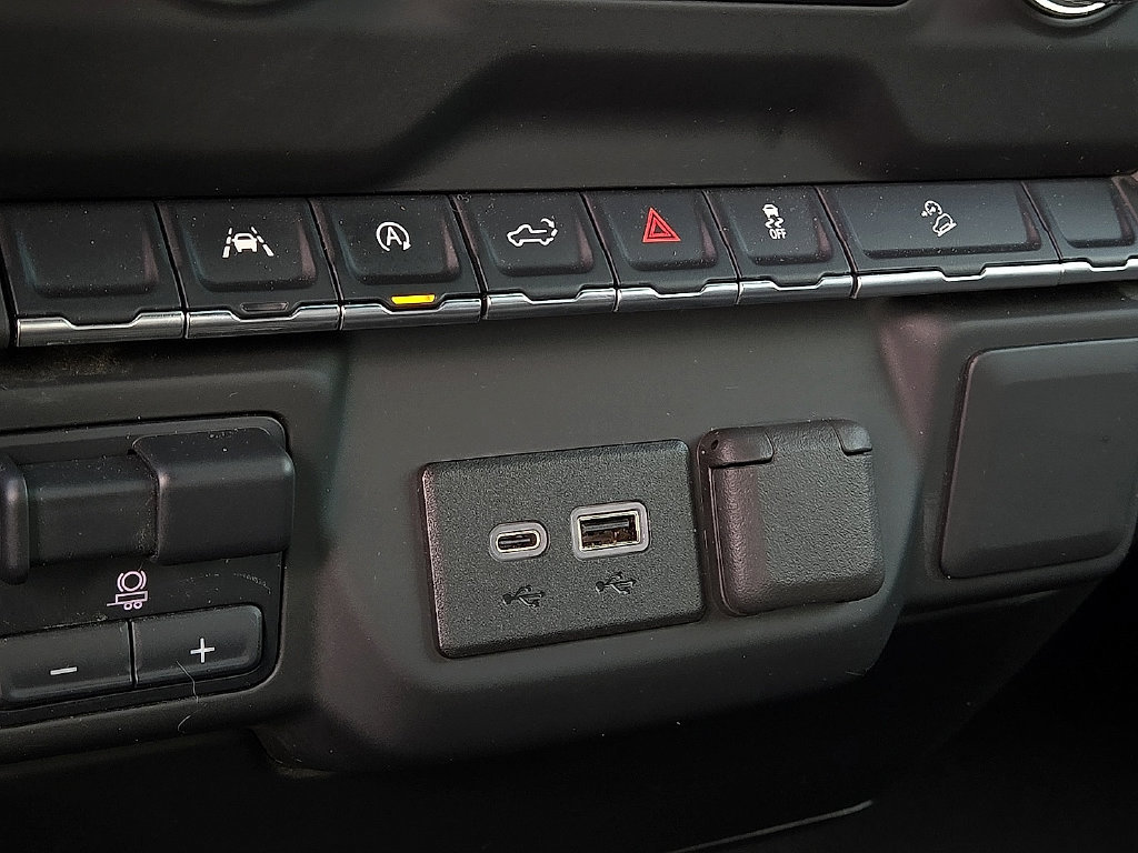 Used 2024 GMC Sierra 1500 Pro w/ Graphite Edition AWD/4WD image 13