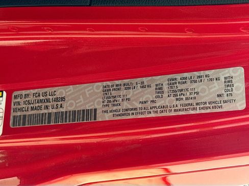 Certified 2022 Jeep Gladiator Sport AWD/4WD image 28