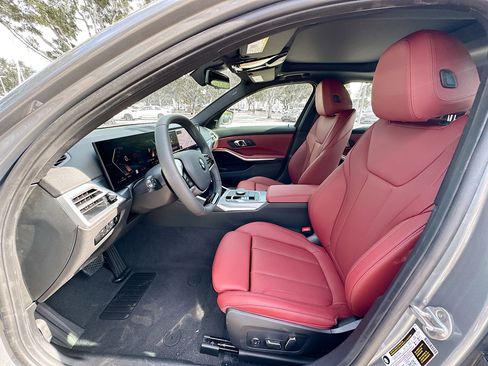 New 2025 BMW 330i Sedan w/ M Sport Package image 18