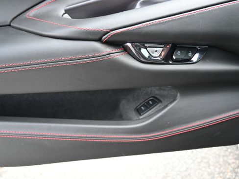 Used 2023 Chevrolet Corvette Stingray Premium Conv w/ Z51 Performance Package image 21