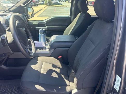 Used 2018 Ford F150 XLT w/ Equipment Group 302A Luxury RWD image 9