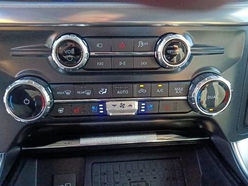 New 2026 Ford F150 Platinum w/ Equipment Group 703A Plus AWD/4WD image 25