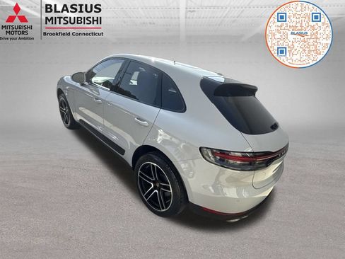 Used 2021 Porsche Macan S AWD/4WD image 22