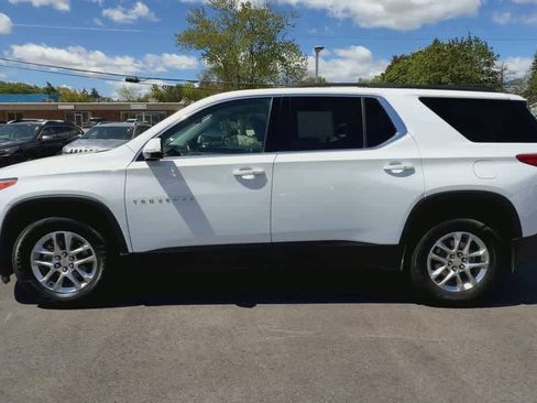 Used 2020 Chevrolet Traverse LT AWD/4WD image 5
