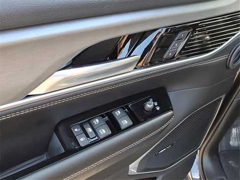 New 2025 Jeep Wagoneer 4WD image 5