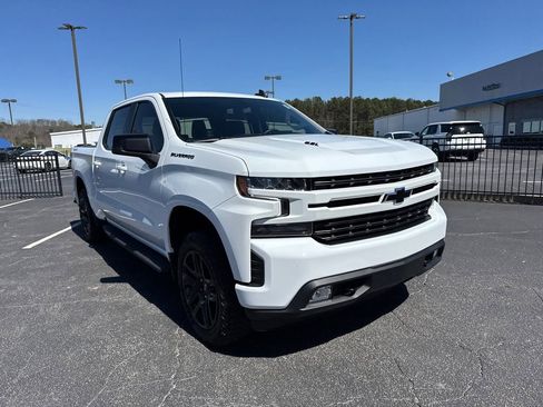 Used 2022 Chevrolet Silverado 1500 RST w/ LPO, Blackout Package image 4
