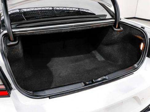 Used 2019 Dodge Charger Scat Pack w/ Technology Group RWD image 68