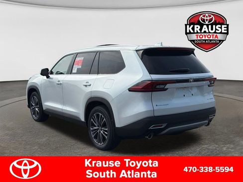 New 2026 Toyota Grand Highlander AWD Hybrid image 6