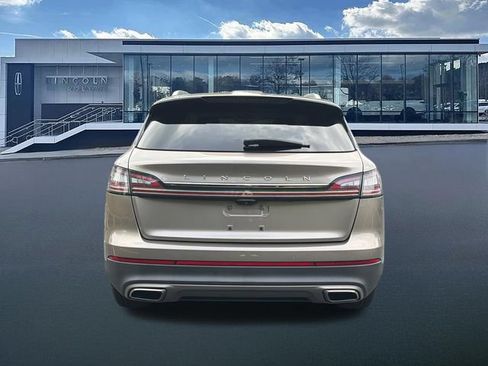 Used 2020 Lincoln Nautilus FWD w/ Equipment Group 101A image 7