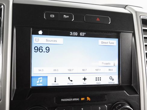 Used 2017 Ford F250 Lariat w/ Camper Package image 28