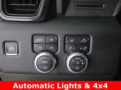 Used 2025 GMC Sierra 2500 AT4 AWD/4WD image 21