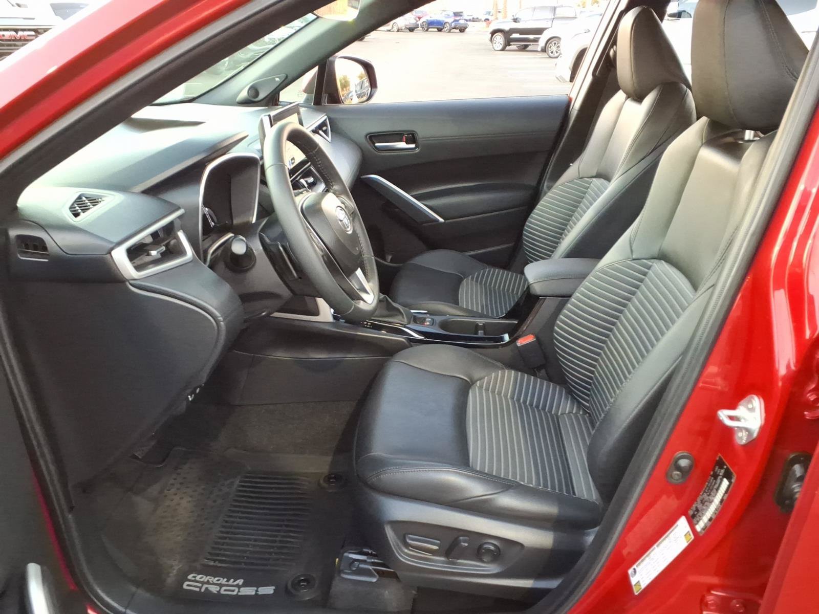Certified 2024 Toyota Corolla Cross AWD Hybrid w/ Convenience Package image 15