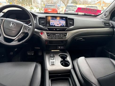 Used 2023 Honda Ridgeline RTL-E image 24