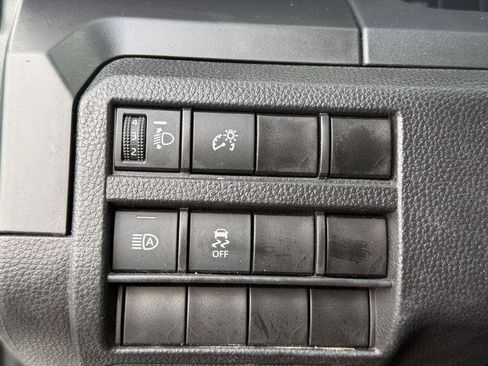 Certified 2024 Toyota Tacoma SR image 18