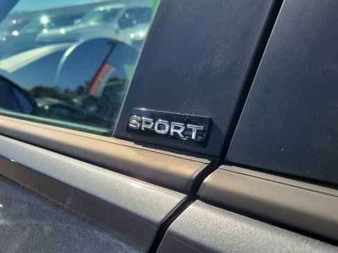 Used 2023 Volkswagen Jetta Sport image 10