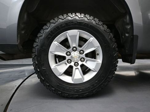 Used 2019 Chevrolet Silverado 1500 LT image 16