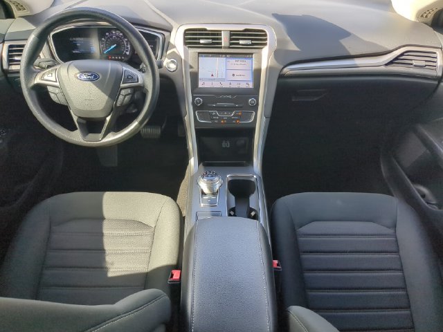 Used 2019 Ford Fusion SE FWD image 15