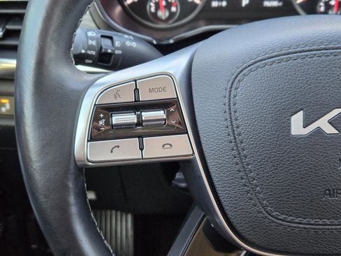 Used 2022 Kia Telluride SX w/ Nightfall Edition Package image 25