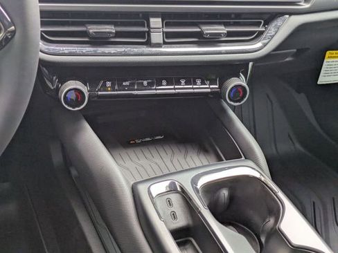 New 2026 Chevrolet Equinox EV RS image 21