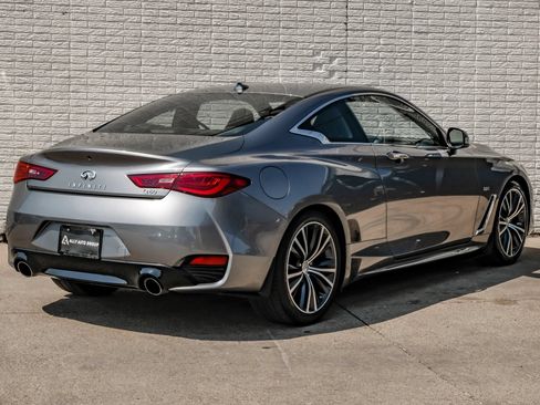 Used 2017 INFINITI Q60 3.0t w/ Premium Plus Package 3.0T RWD image 7