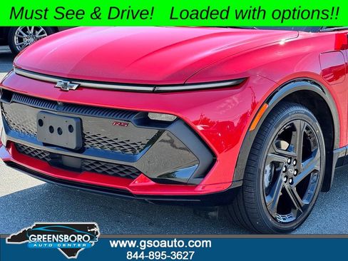 Used 2024 Chevrolet Equinox EV RS FWD image 28