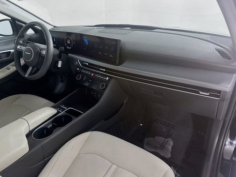 Used 2025 Hyundai Sonata SEL FWD image 27