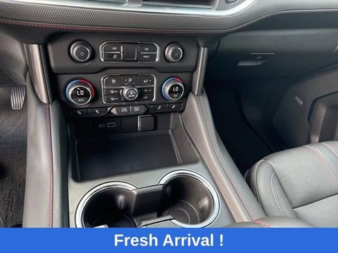 Used 2022 Chevrolet Tahoe RST w/ Luxury Package RWD image 9