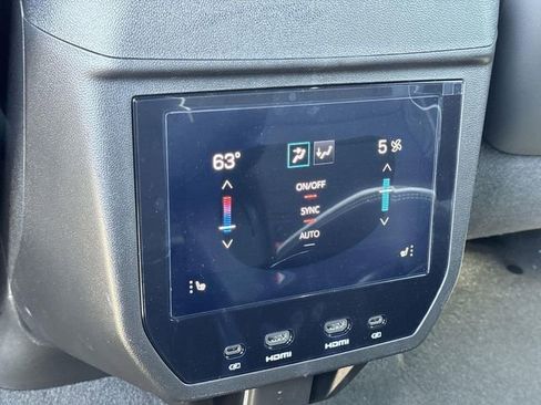 New 2026 GMC Yukon XL AT4 Ultimate AWD/4WD image 27