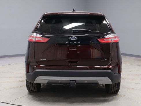 Certified 2024 Ford Edge SEL w/ Convenience Package image 10