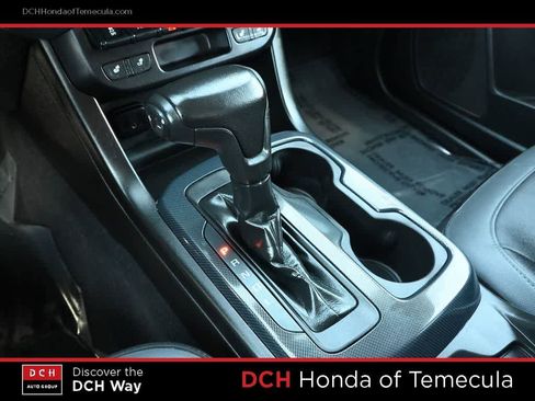Used 2021 Chevrolet Colorado Z71 w/ Z71 Midnight Edition AWD/4WD image 14