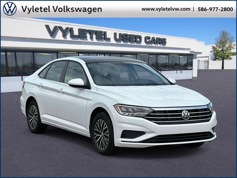 Used 2020 Volkswagen Jetta SE w/ SE Cold Weather Package image 1