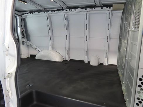 Used 2021 Chevrolet Express 2500 w/ Driver Convenience Package RWD image 13