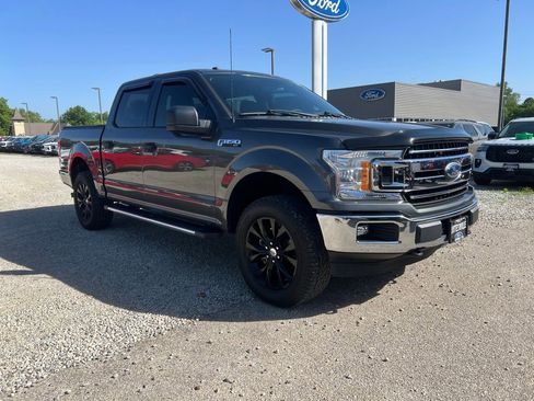 Used 2018 Ford F150 XLT AWD/4WD image 2