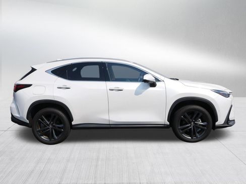 Used 2025 Lexus NX 450h+ AWD w/ Towing Package (2000 Lbs) image 8