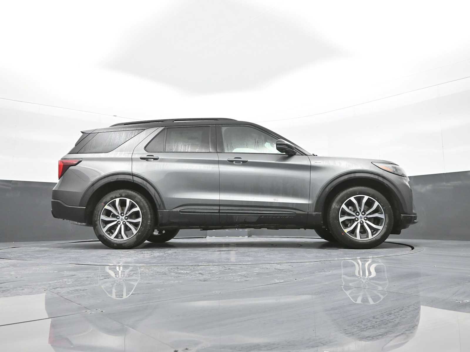 New 2026 Ford Explorer ST-Line AWD/4WD image 68